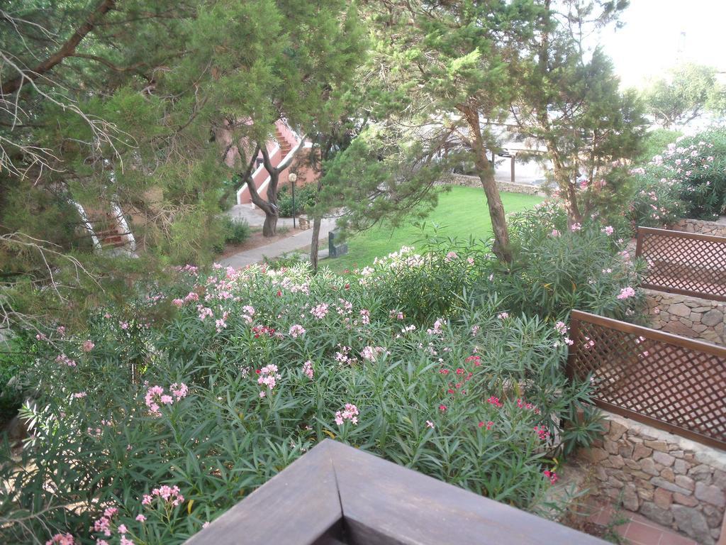 Residence Gardens Porto Rotondo Buitenkant foto